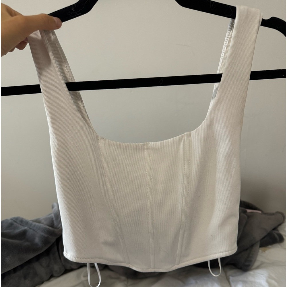 Crop top with boning